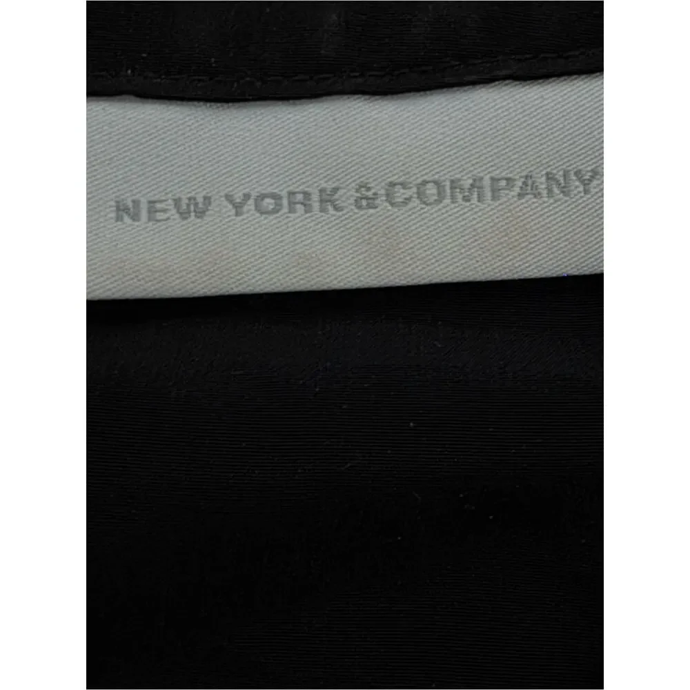 New York & Company Women's Black Beaded Neckline Halter Tank Top - Size S  b22
